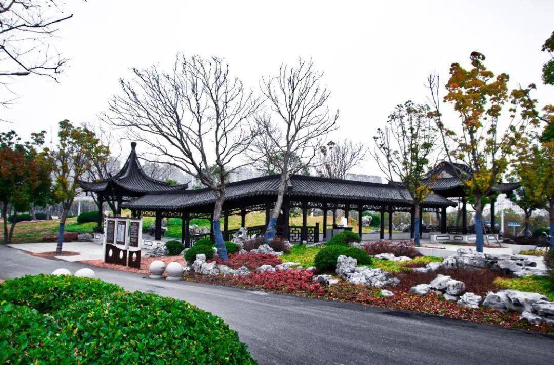 打造匹配世园的城市形象——仪征解放路节点景观