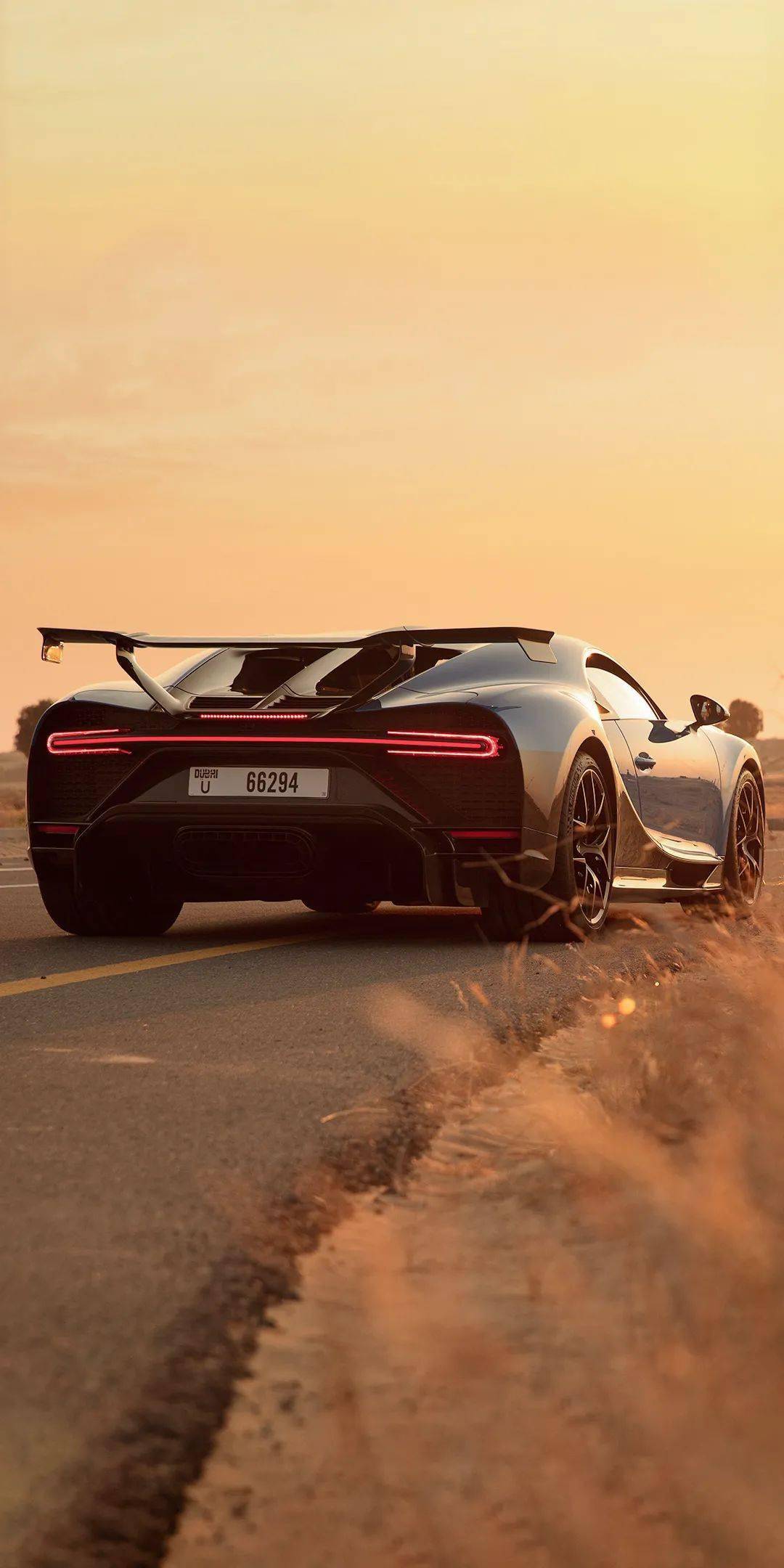 图:谁见了不得夸一句"好车"