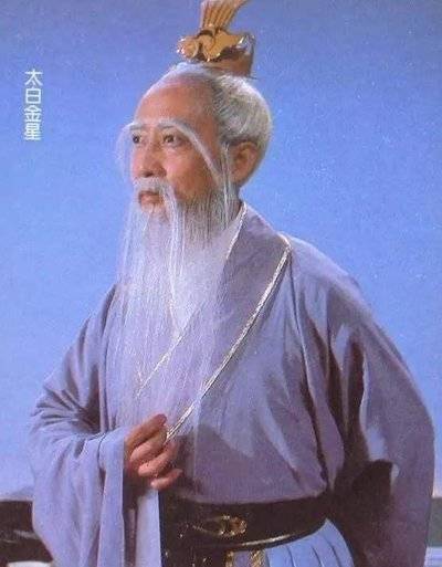 白胡子老人电视剧图片