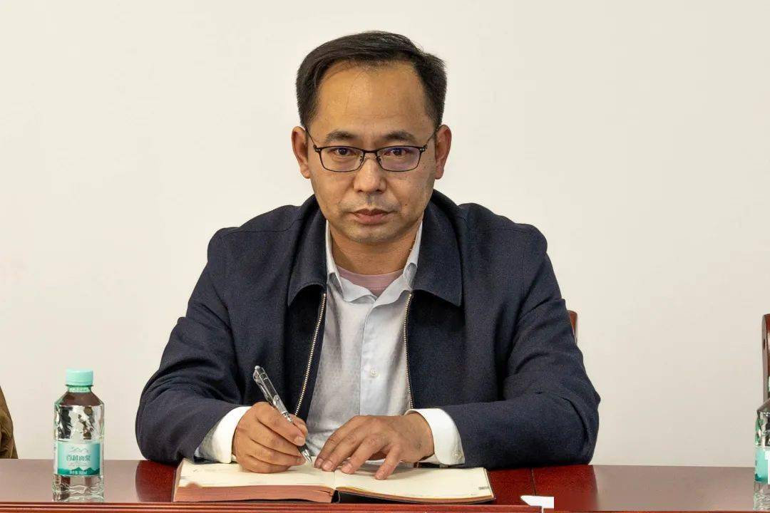 2月5日,局(公司)常务副局长,党委副书记,总经理张福强赴广西煤炭地质