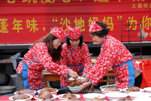 "沙地妈妈"倪小花说.