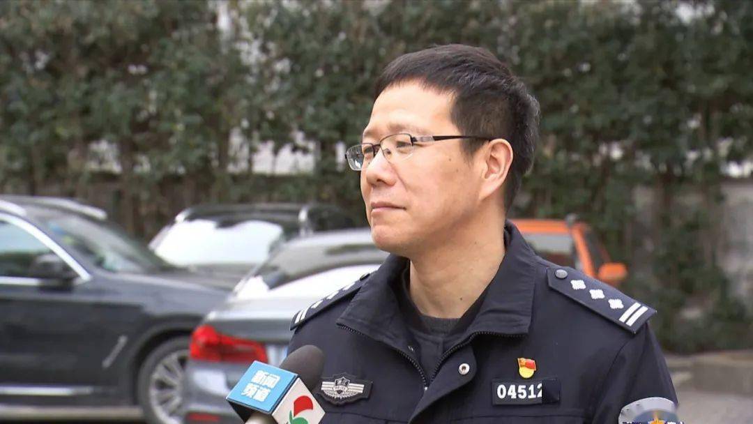 嘉兴市公安局情报指挥中心警察 牛昊博:自己在工作上完成地更加出色.