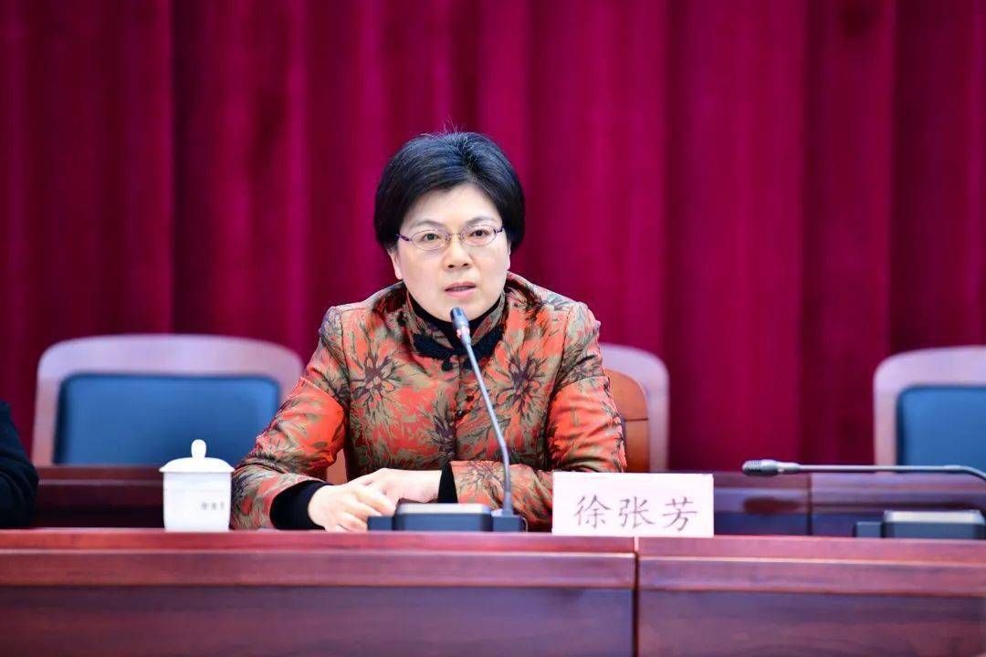 新镇新貌川沙新镇召开2021年节前工作部署会为平安春节保驾护航