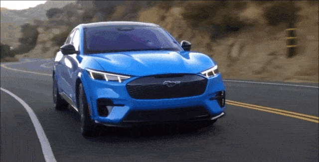 美国国宝级肌肉车国产了!27万起售对标model y,看完配置我傻了