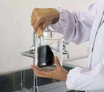 添人口添碗筷_碗筷卡通图片