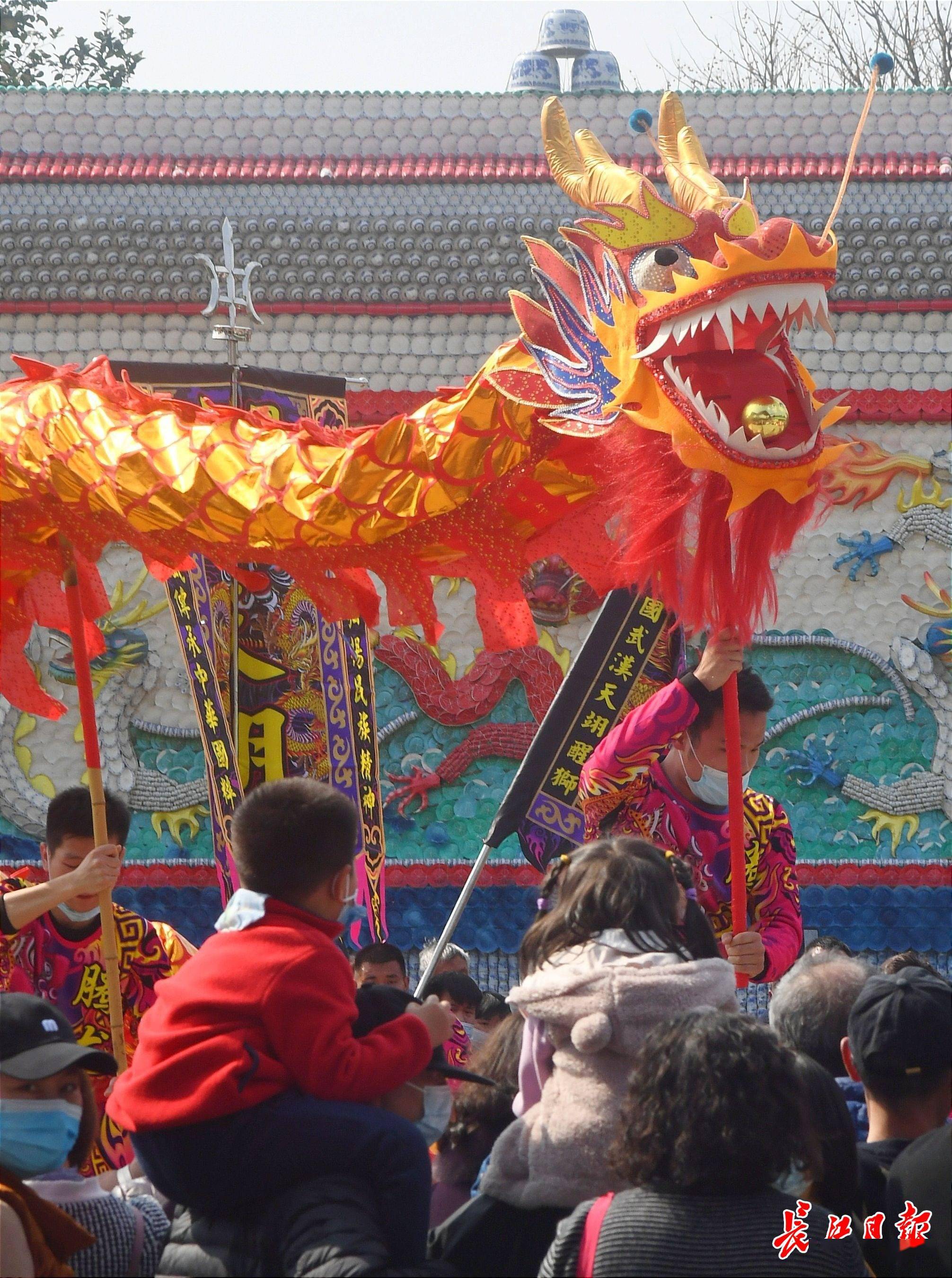 舞龙舞狮,舞出浓浓年味 | 图集