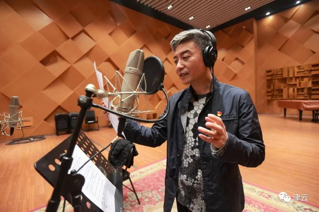 相声演员周炜受聘为天津北方演艺集团公司总经理
