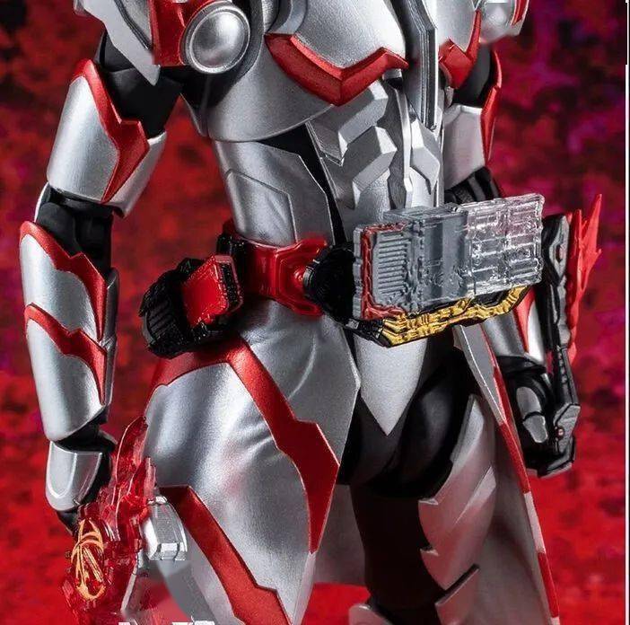 假面骑士saber龙骑士登陆shf丰富配件还原大招形态