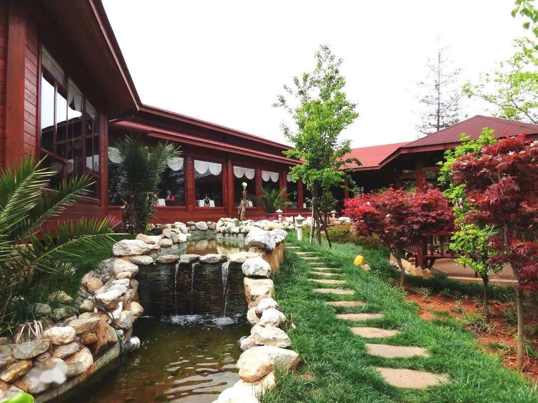 03云花谷云花谷位于五华区西沙朗,项目以河谷为底色和骨架,打造了一个