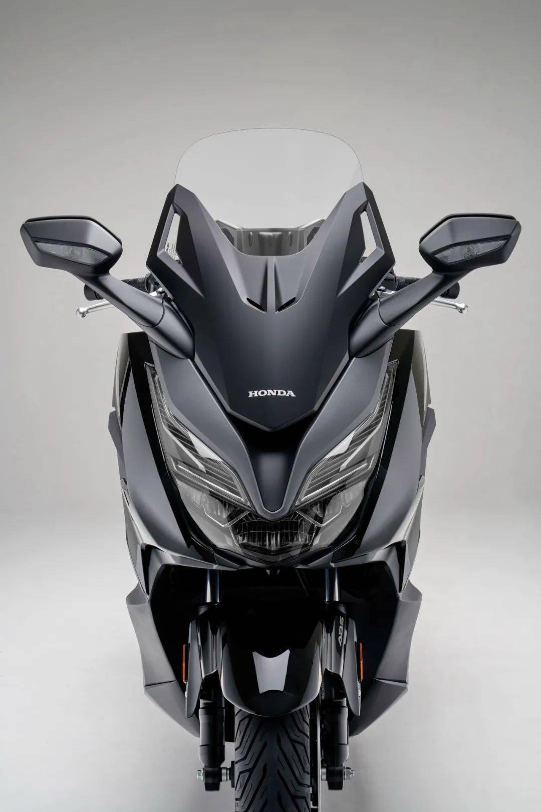 honda 新一代旗舰级踏板 forza 125