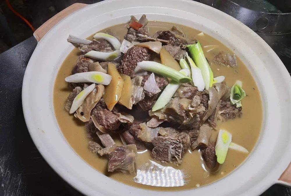 京山味道石龙全鹿宴令人垂涎欲滴的鹿肉养生餐