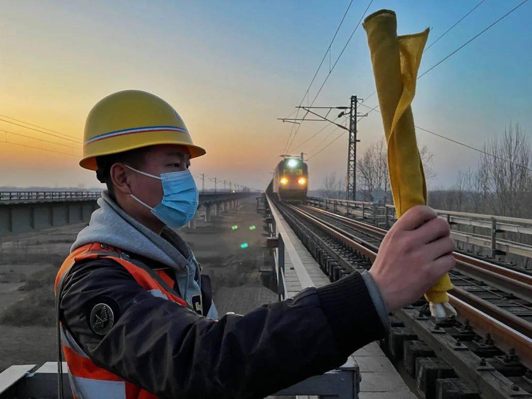 雨水| 铁路人心怀希望,再赴征程