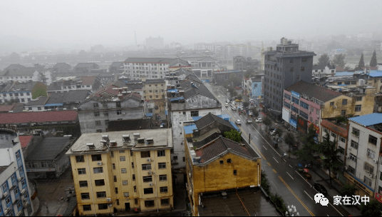 城固县城市人口有多少_夜晚城市图片(3)