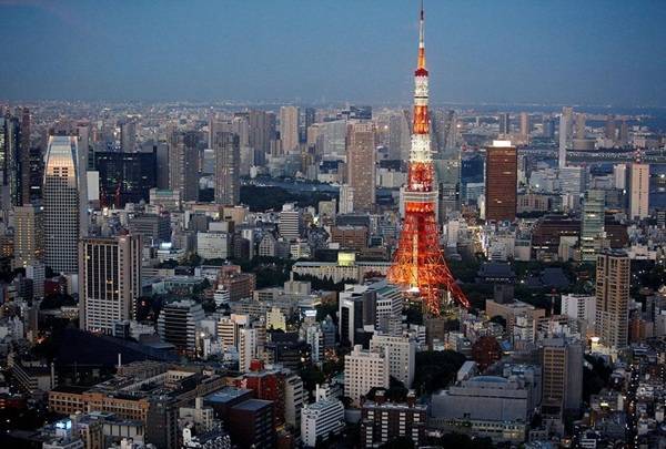 日本东京最大的广场 290a985ed404420591bf920a2fea3e8c.jpeg