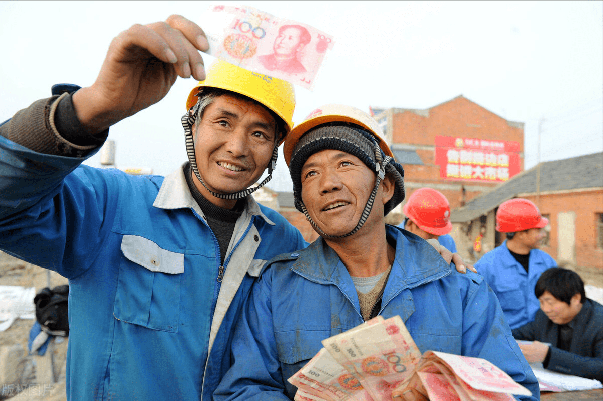 农民工在工地干活和建筑企业没有雇佣关系农民也被蒙在鼓里