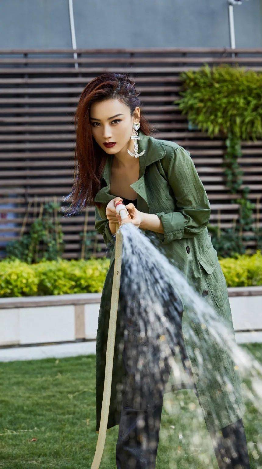 手机壁纸尚语贤