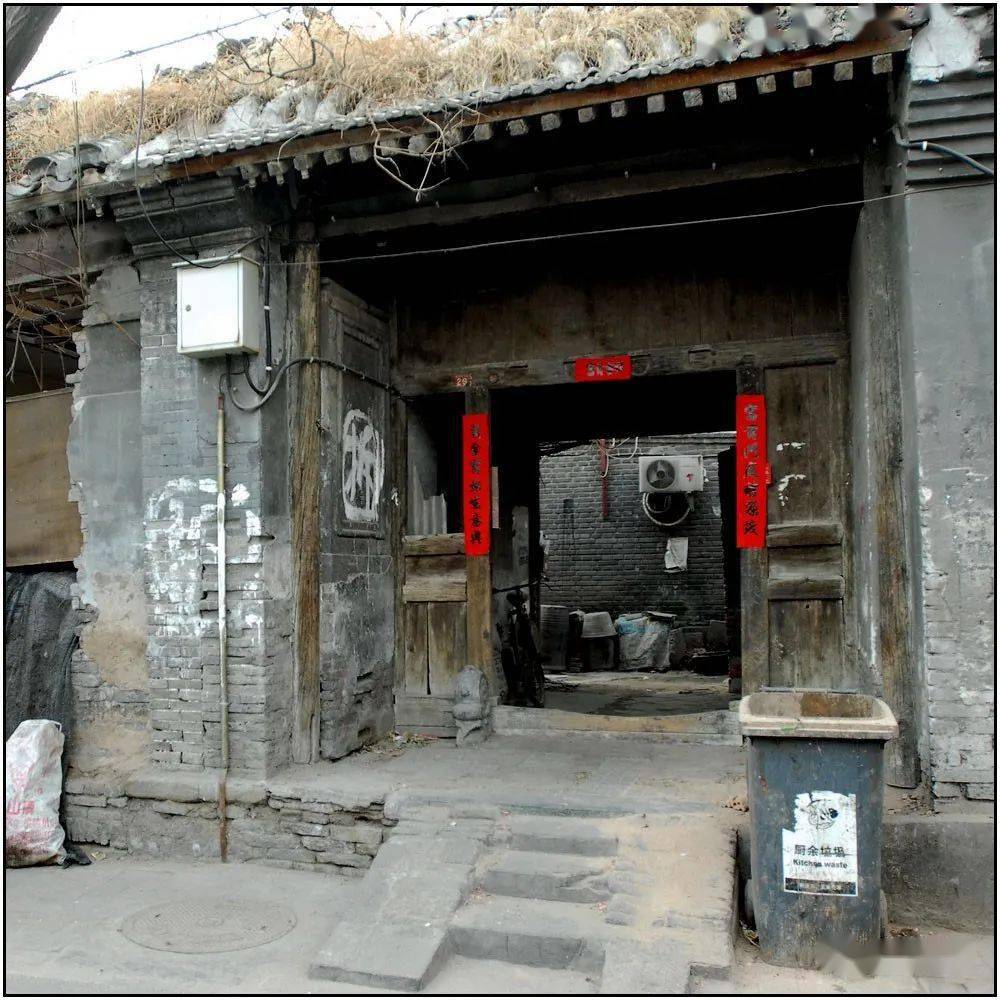 潘家胡同5号襄阳会馆图片摄于2009~2011年间,文字资料摘引于网络(不妥