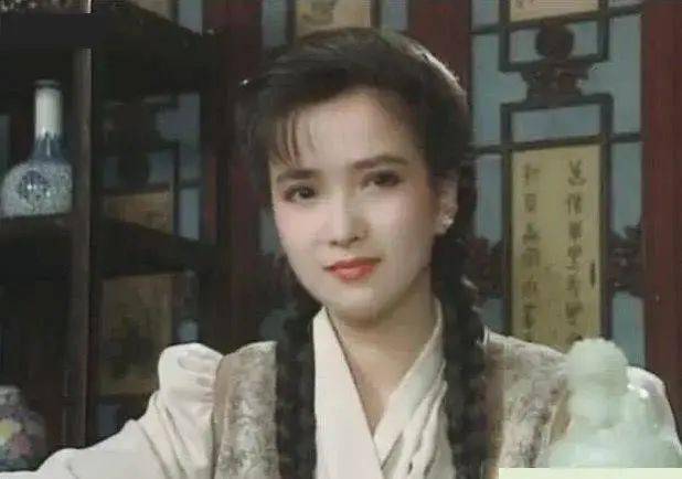 何晴惊艳的照片 06c32f064ab94e77b15cc9404fb65caf.jpeg
