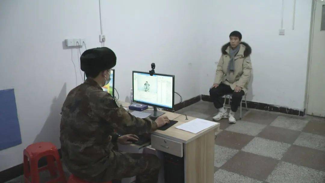 兵团第八师经济总量_调查兵团自由之翼图片(3)