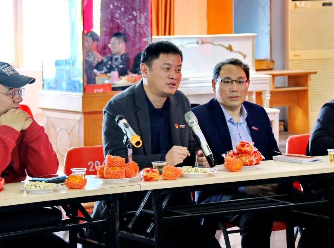 泉州七中召开2021届高三教师代表新春座谈会