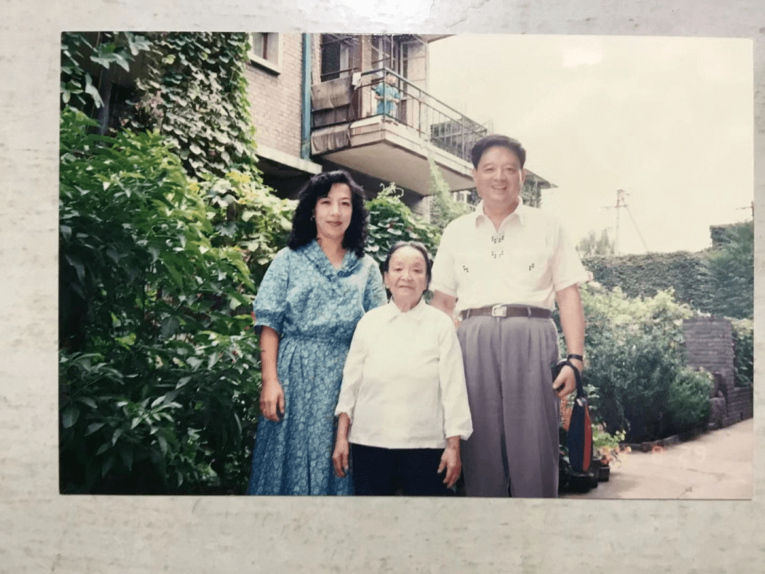 三衢记忆我与农民作家赵树理同住一个院子的日子