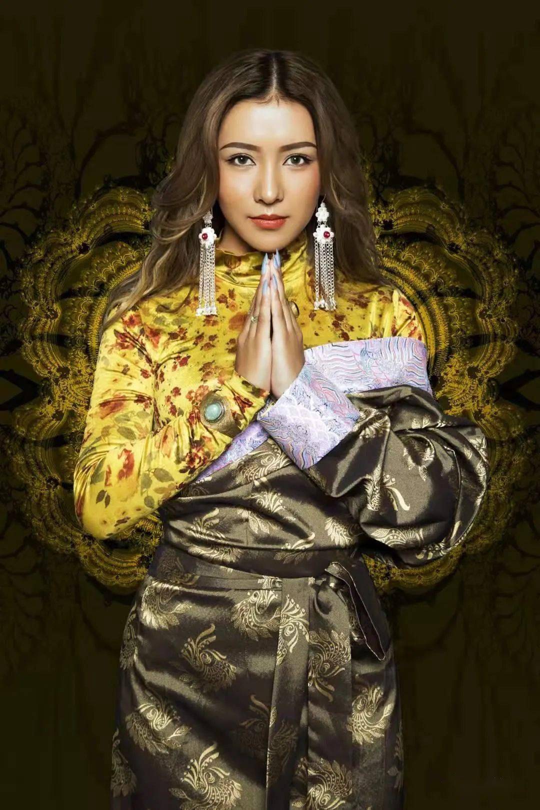 玉树文旅玉树人文类月历出炉让我们一起欣赏康巴人的新容颜