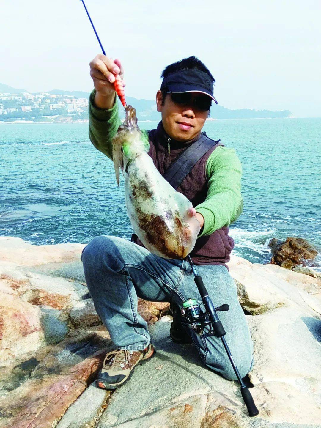 还是春季的大尾鱿个头大,想钓的来看看老钓鱼人的钓法~(中)_鱿鱼