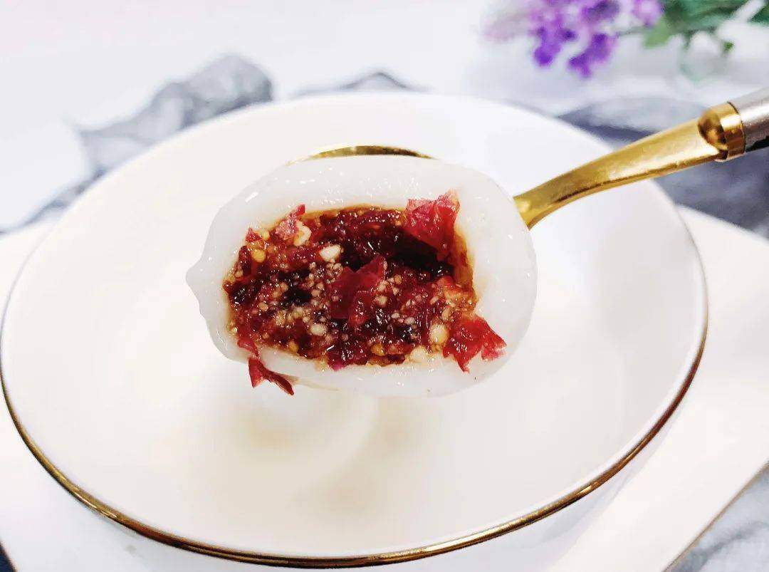 好课把网红馅儿包进汤圆里又香又糯一口爆浆过年过节离不了