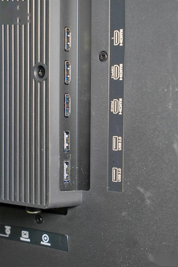 redmimax86英寸智能电视图赏7999元巨幕影院