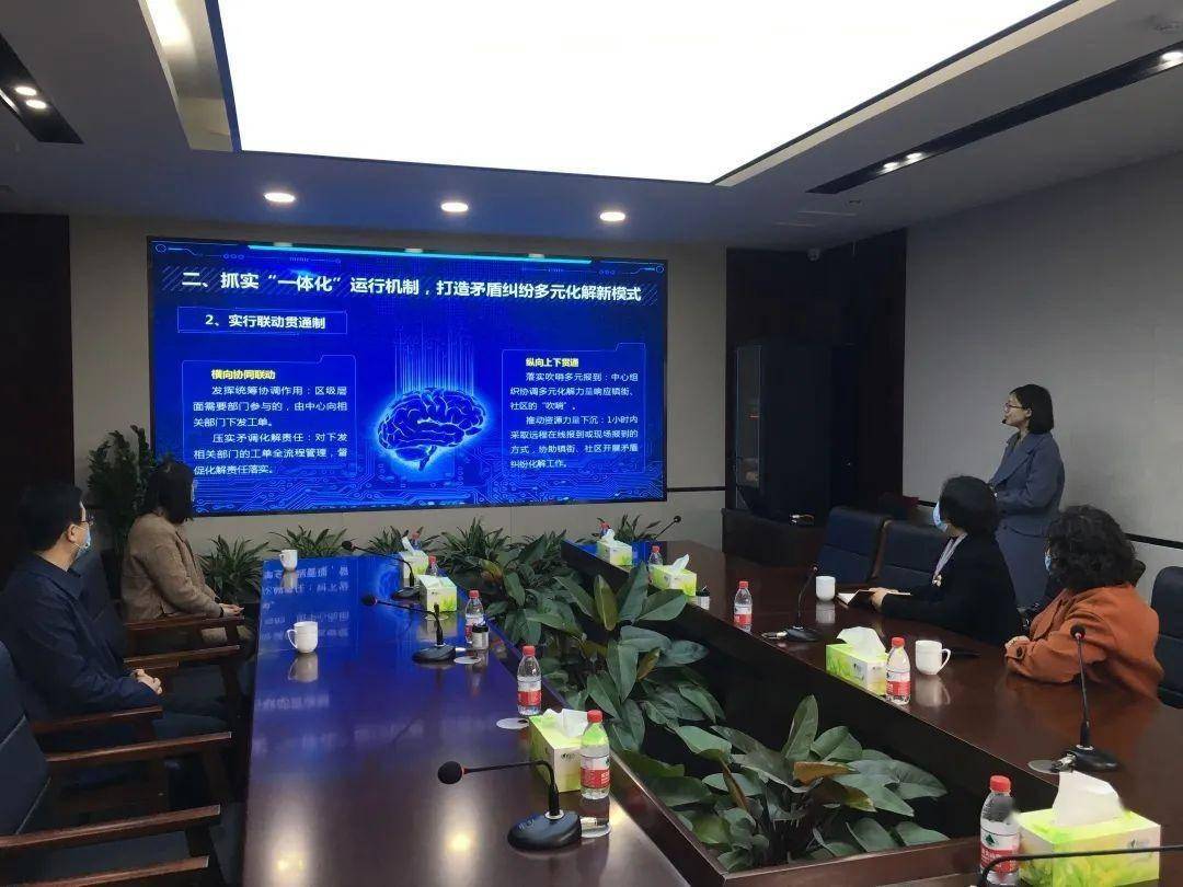人口东营区委_东营区商务局梁亚光