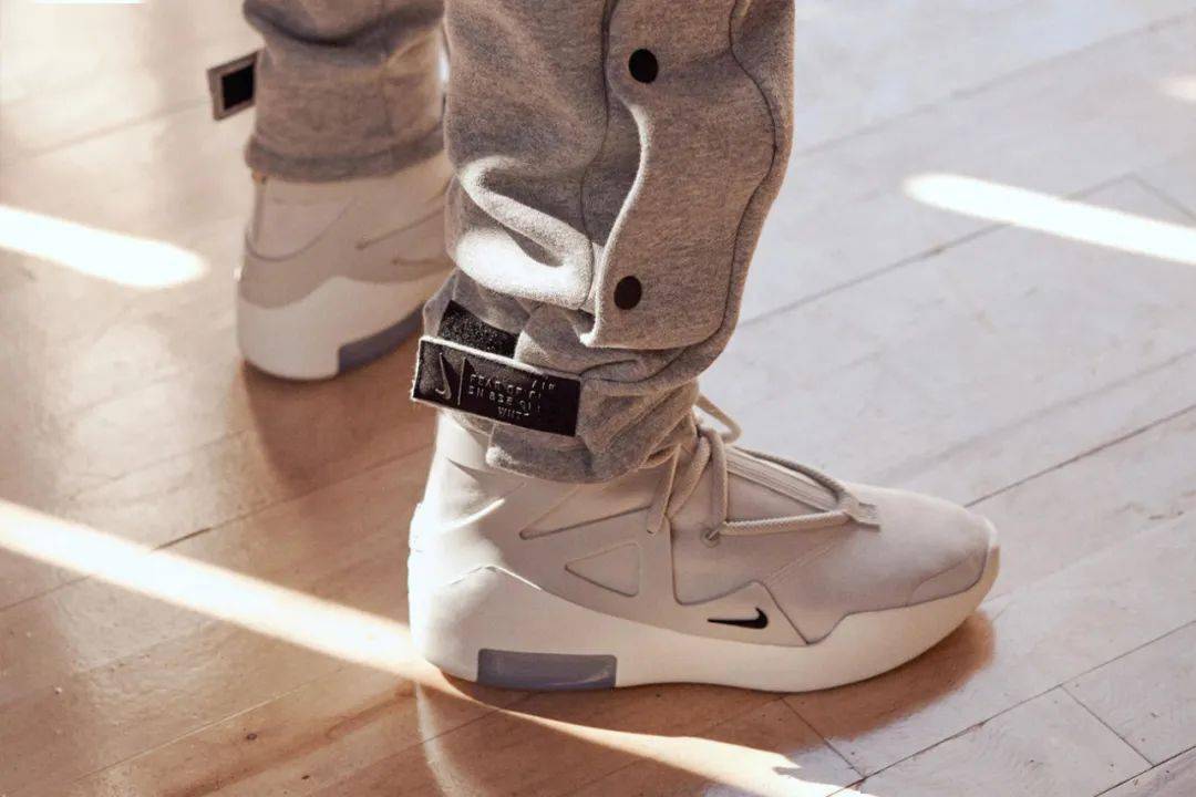 fog主理人jerry上脚adidas篮球鞋ootd带货就完事儿了