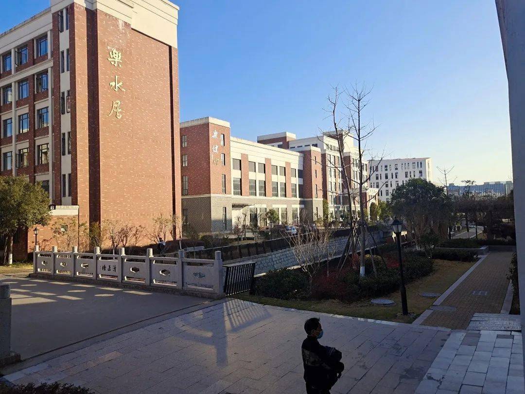 感恩母校行64走进浙江省乐清市第二中学