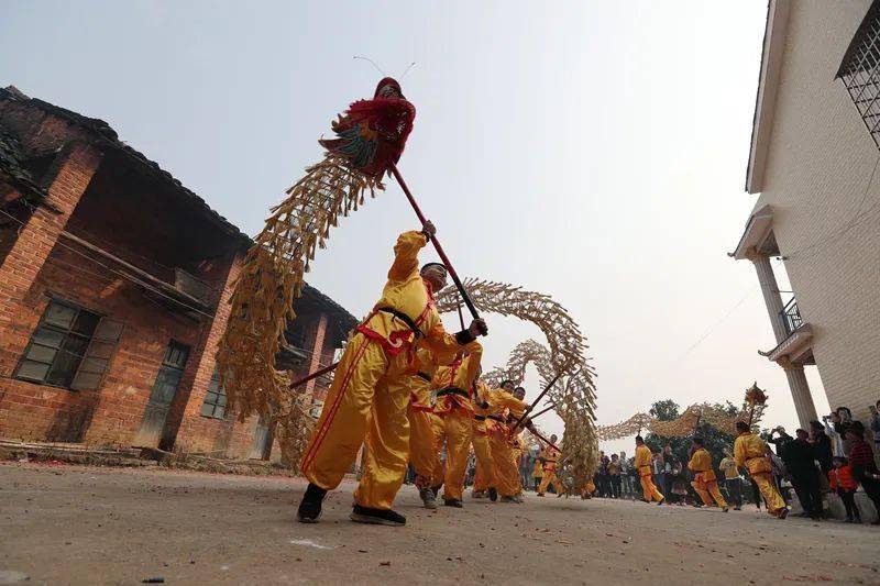 衡阳县龙灯武灯稻草龙欢度元宵余味仍在