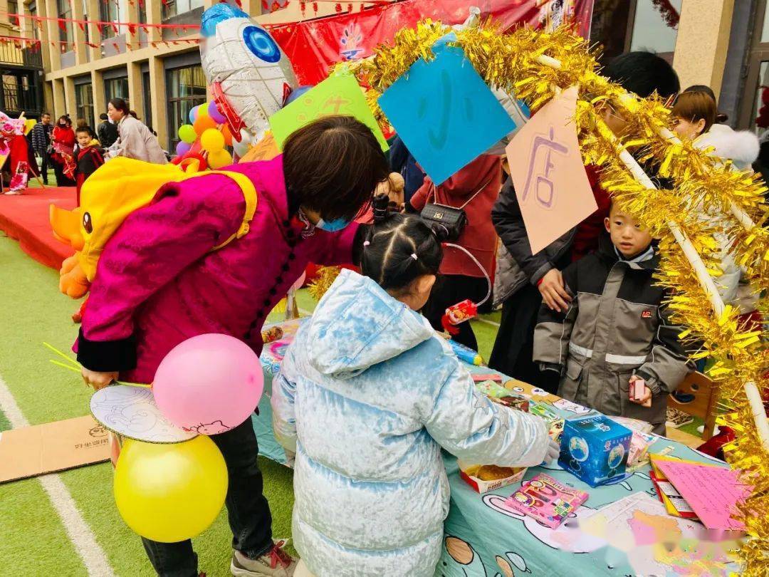 格睿思幼儿园梦回大唐元宵集市会圆满结束