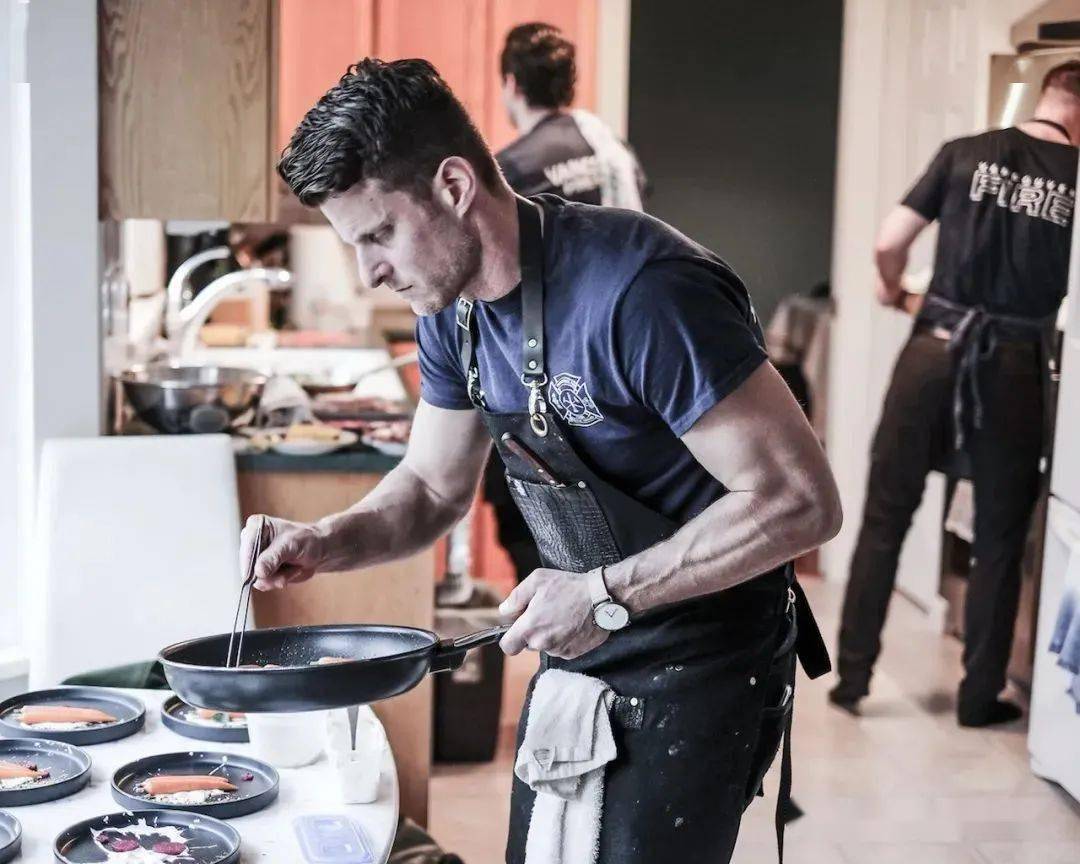 our pleasure to invite you tomichael vargaas our instructor chef