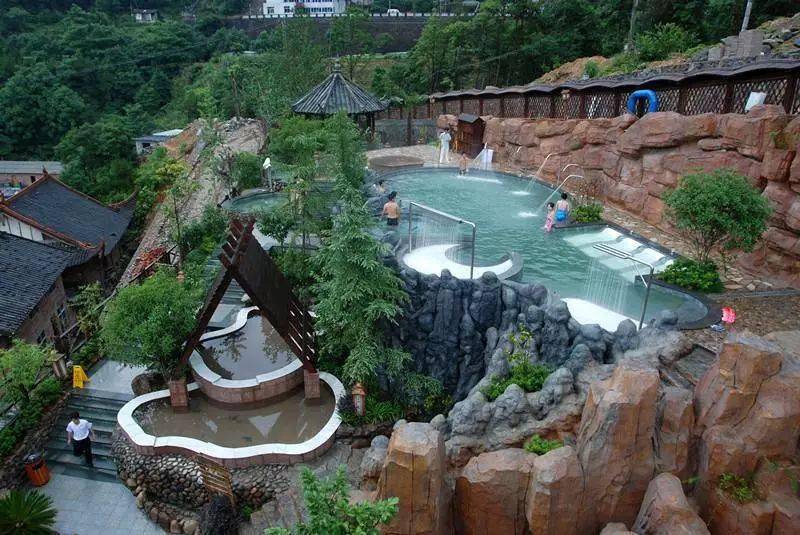 三八女神节仅需106元泰顺玉龙山温泉门票美容餐特惠票抢购中