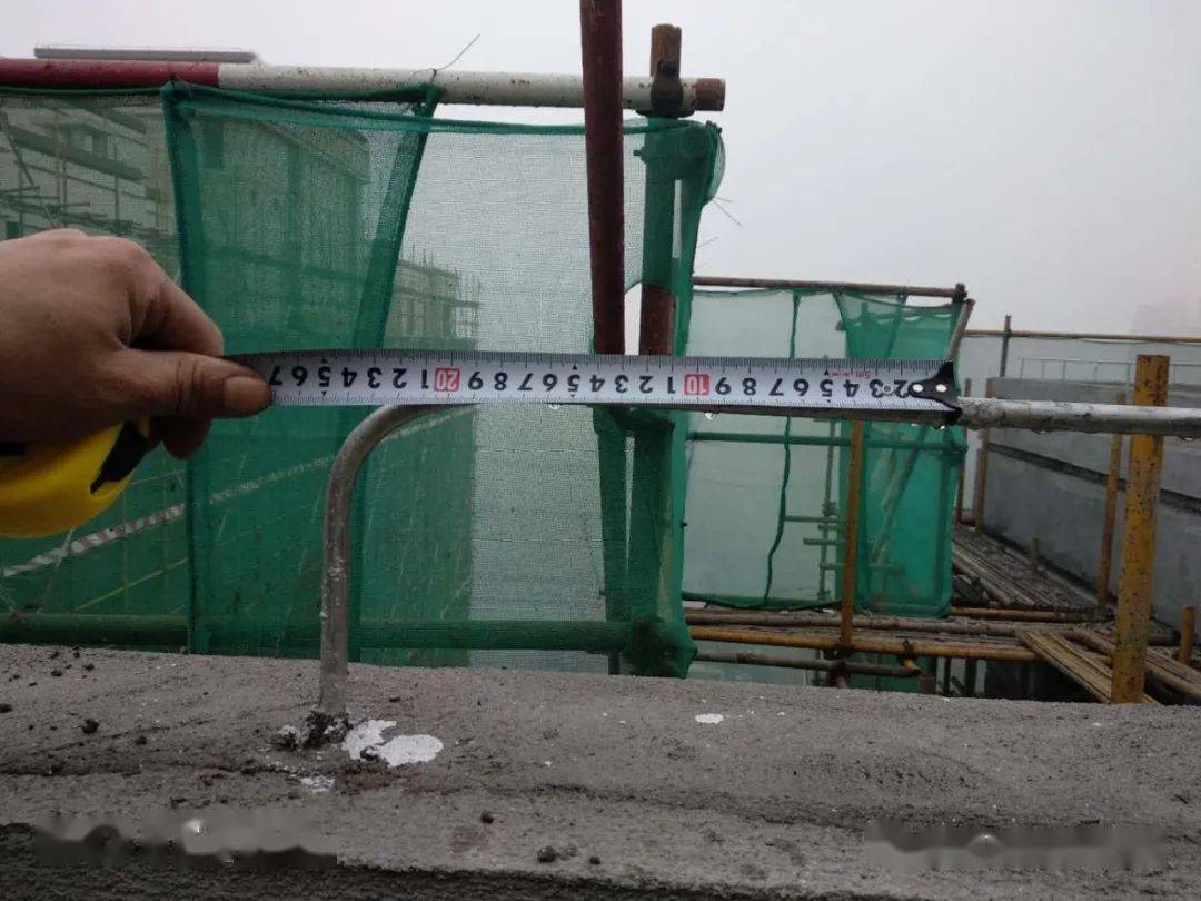 屋面避雷带怎么做才规范?