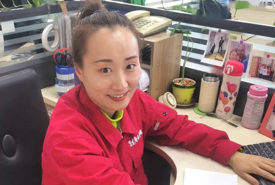 鲁泰集团她们的笑容很迷人你觉得呢