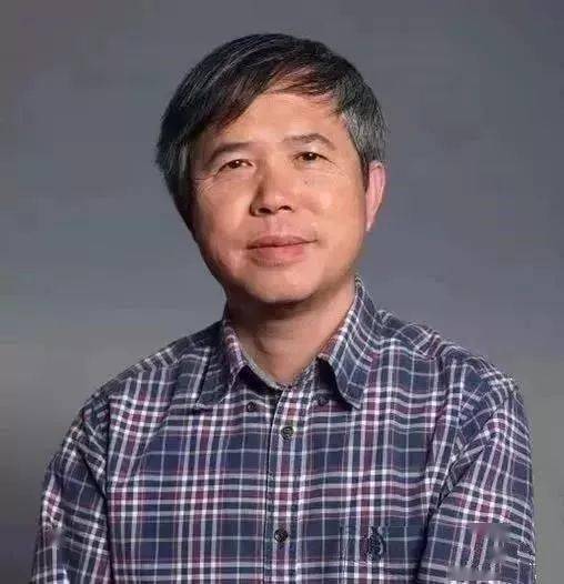 清华美院教授吴冠英随一本画册去世界游历