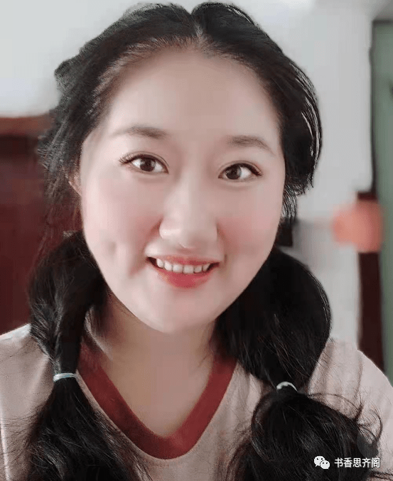 黑龙江春之声朗诵吟唱艺术团应邀参加黑龙江新闻广播fm94.6《出众还是