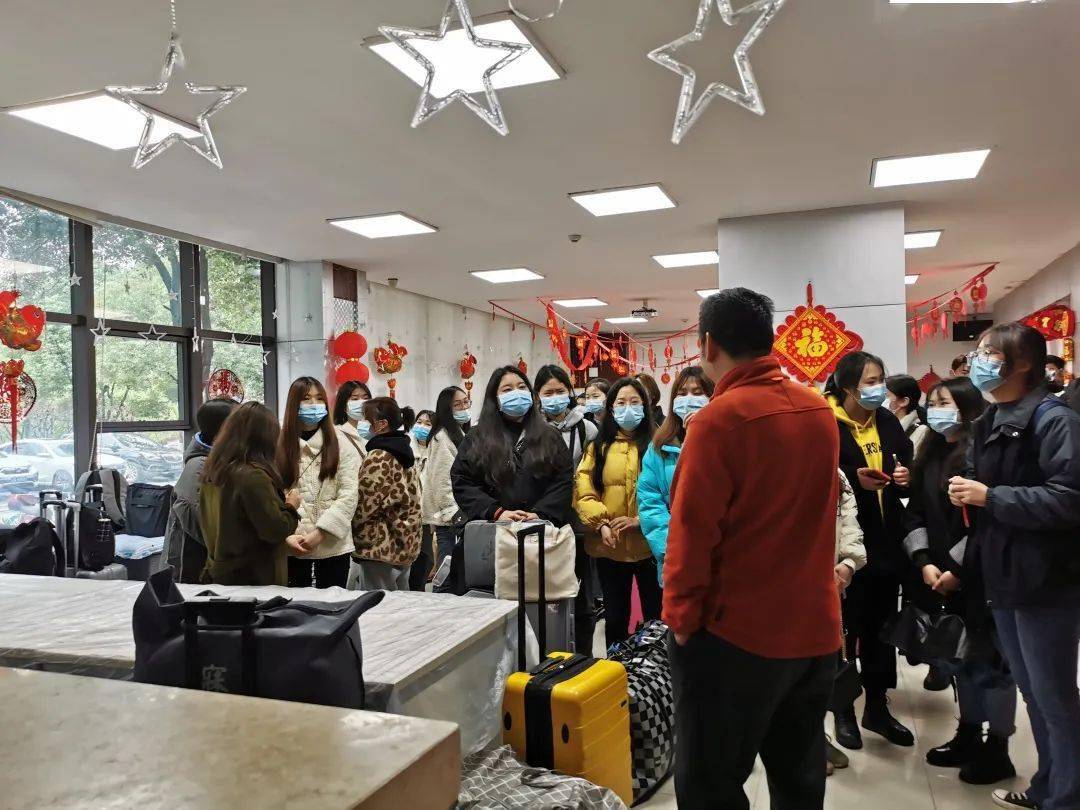 武汉多少人口2021_武汉人口增长趋势图(3)