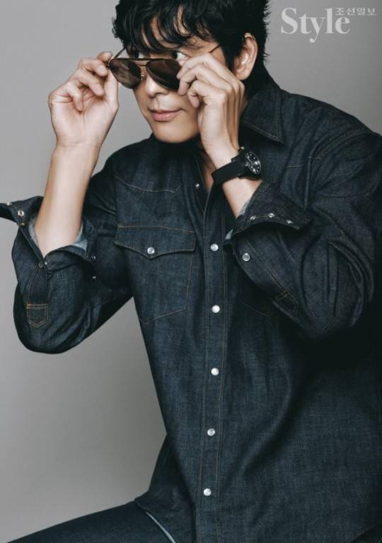 韩国艺人郑雨盛最新杂志写真曝光