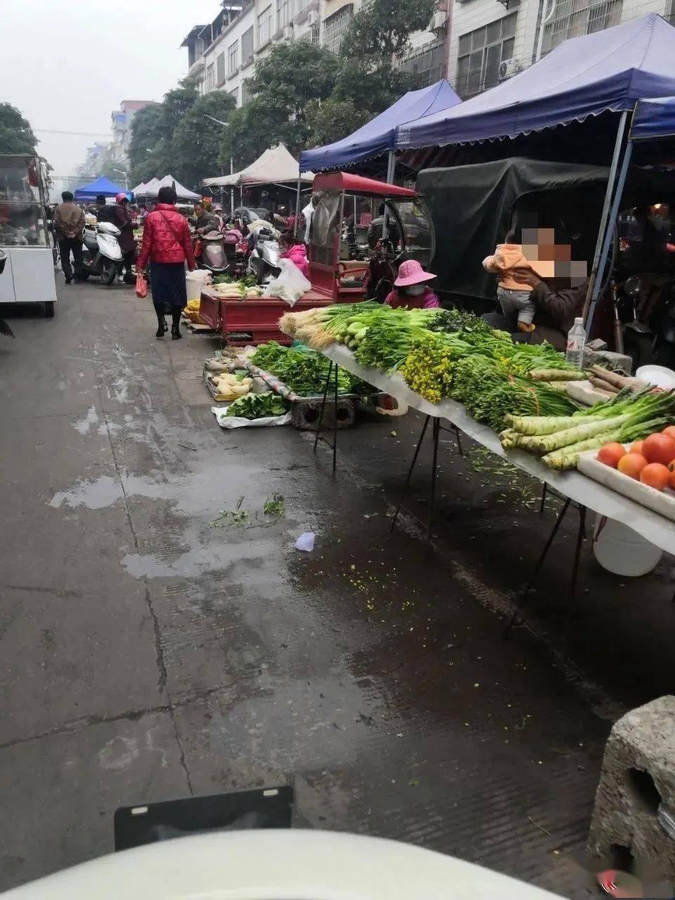 几家欢喜几家愁整改后的宾阳黎塘龙腾菜市摊贩该何去何从