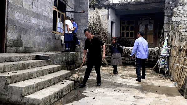 蒋成华的扶贫故事|真心实意抓扶贫 真帮实扶解民忧