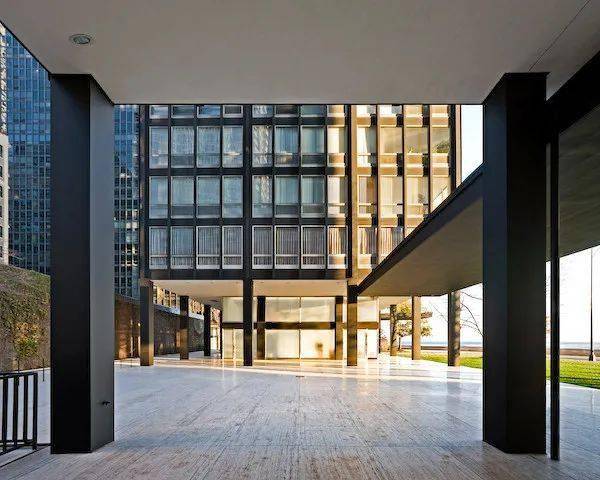 mies van der rohe,1951湖滨公寓860-880 lake shore drive03赖特为