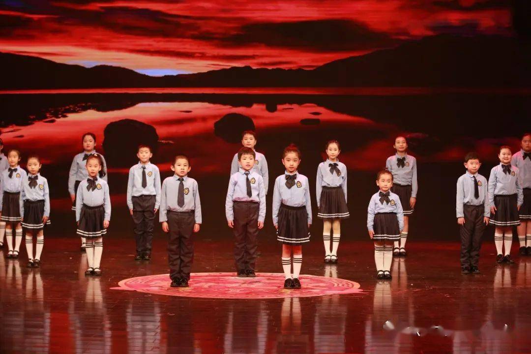 视频诗朗诵致先辈六艺之音2021新年特别节目