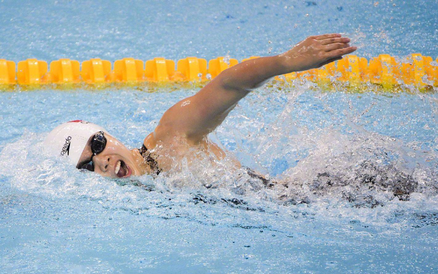 游泳争霸赛杨浚瑄超亚洲纪录,张雨霏摘第三金