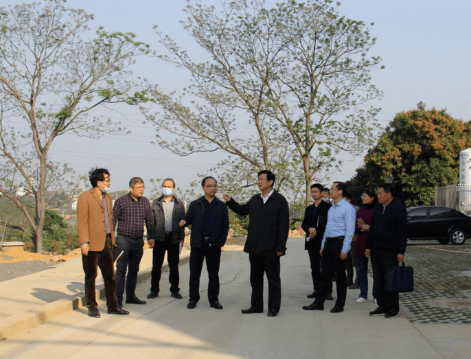 2021年3月5日下午,百色市副市长彭斌到百色市应急医院调研指导工作.