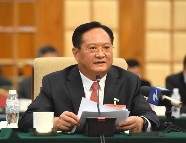 提起大虹桥全国人大代表嘉兴市委书记张兵连说三个重要