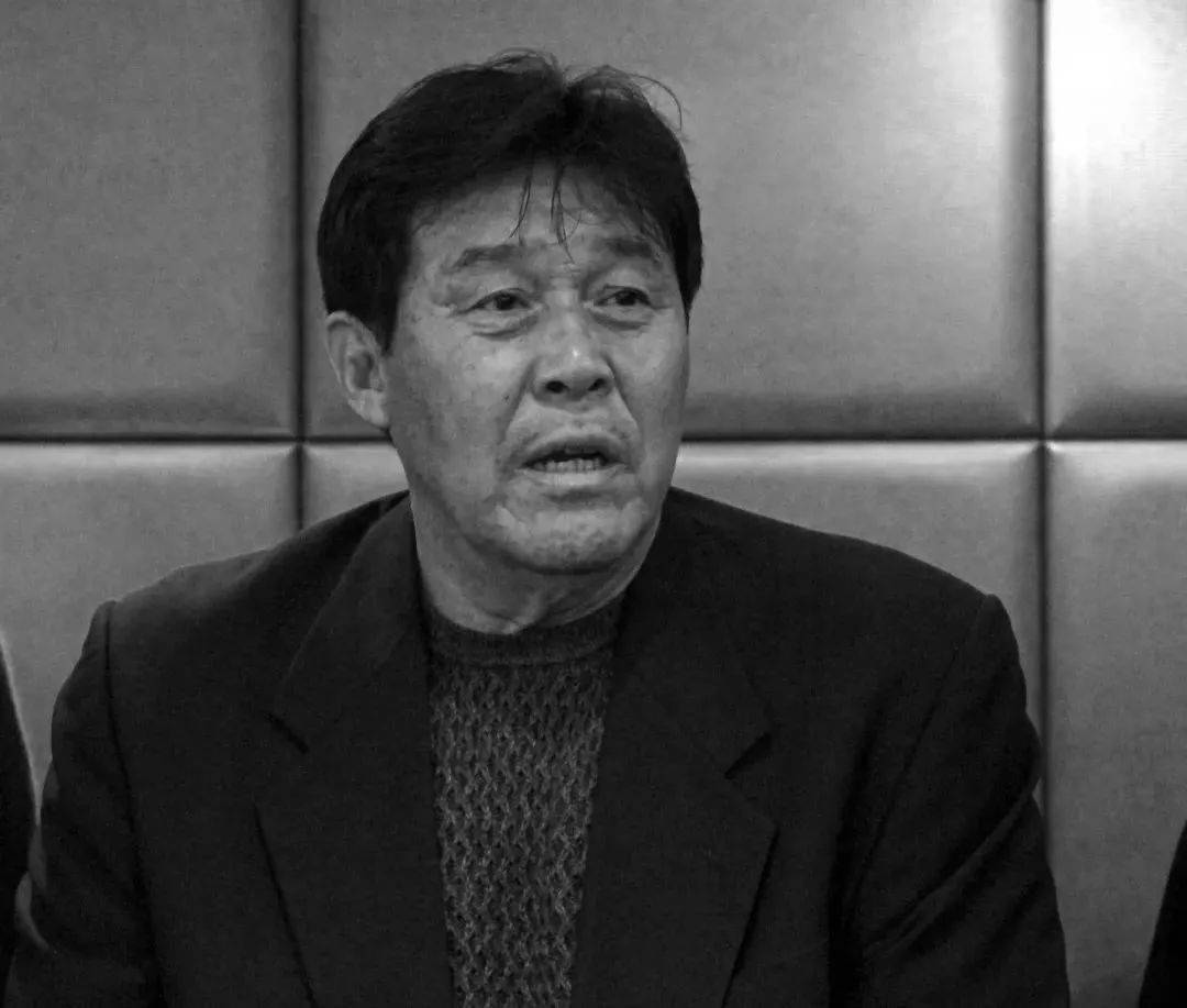 扬州球迷追忆迟尚斌他是一个平易近人的冠军教练